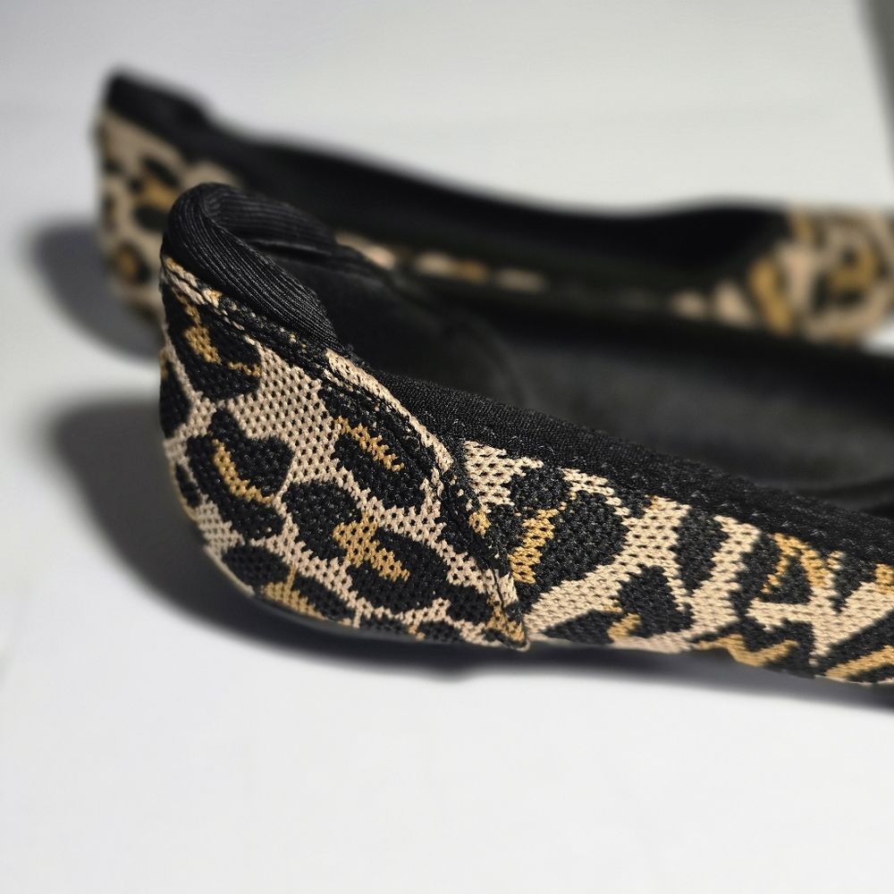 NEW Anne Klein Leopard Size 6.5 Print Women's Flats - Picture 8 of 8